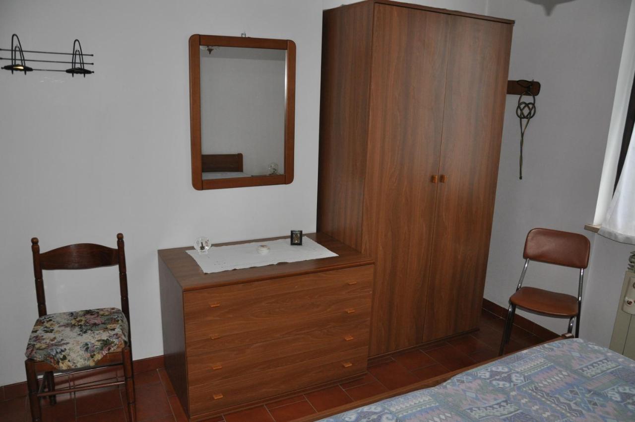 Casa Pier E Anna Apartment Murazzano  Bagian luar foto